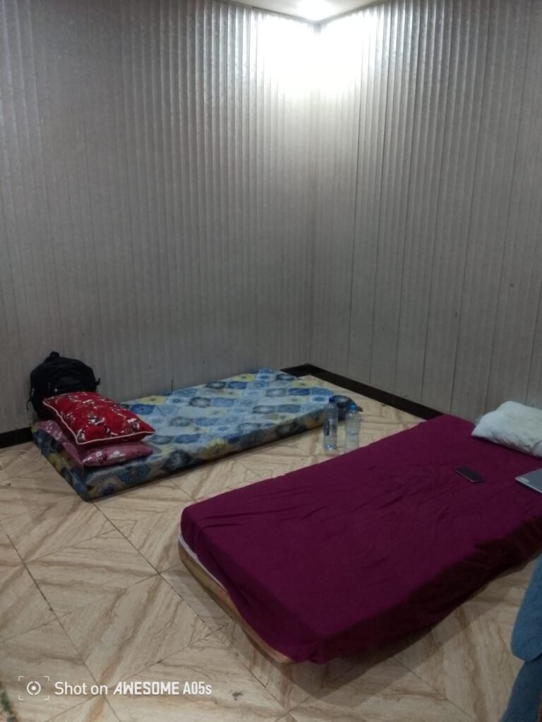 alkhair boys hostel rawalpindi chandani chowk bedroom