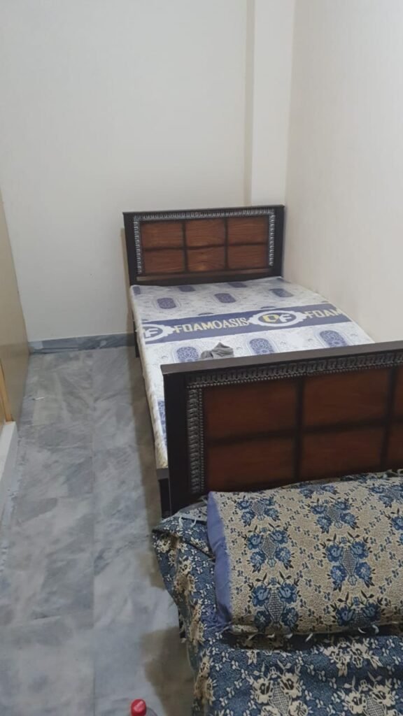 alkhair boys hostel rawalpindi ijp road bedroom image