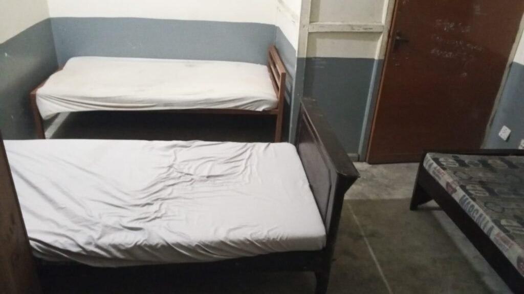 alkhair boys hostel rawalpindi stadium road furnished room